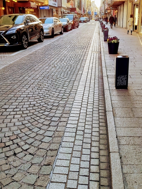 29097976_s.jpg